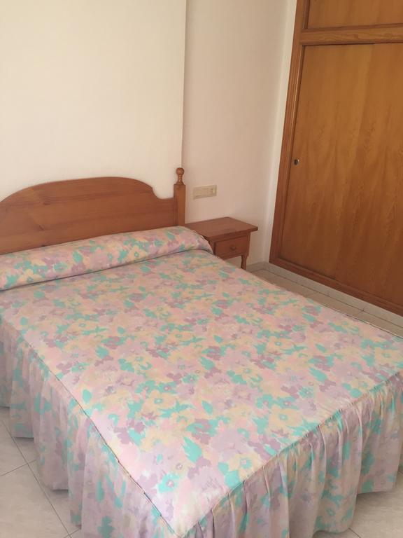 Apartamentos Vicent Peñíscola Quarto foto