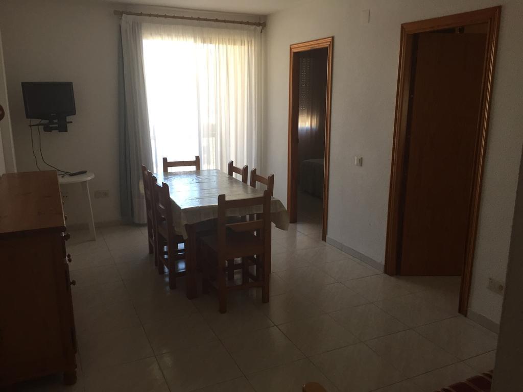 Apartamentos Vicent Peñíscola Quarto foto